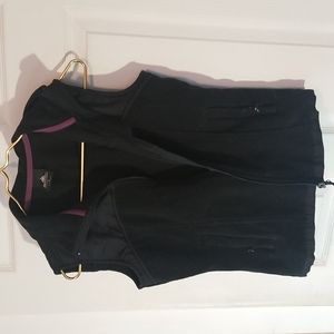 Black Fleece zip up vest. Size small